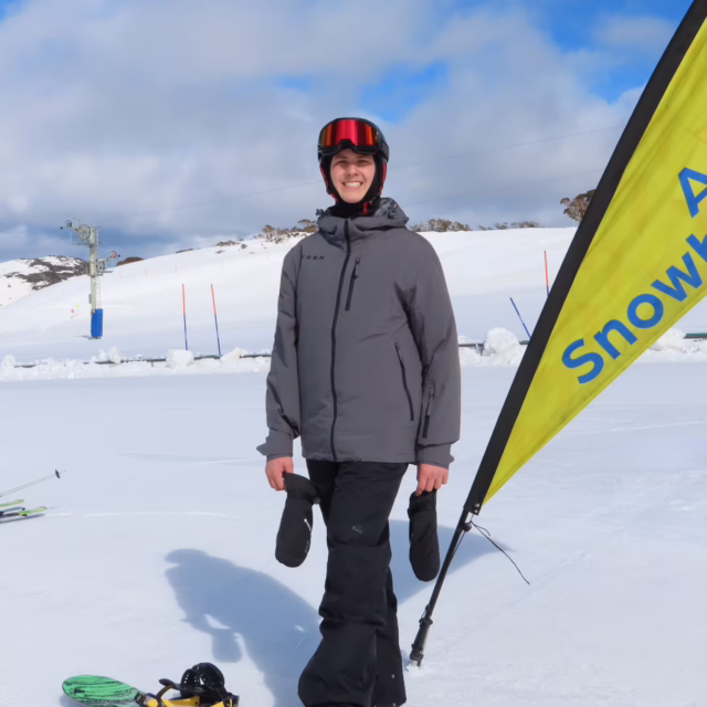 Snowboarding in Falls Creek